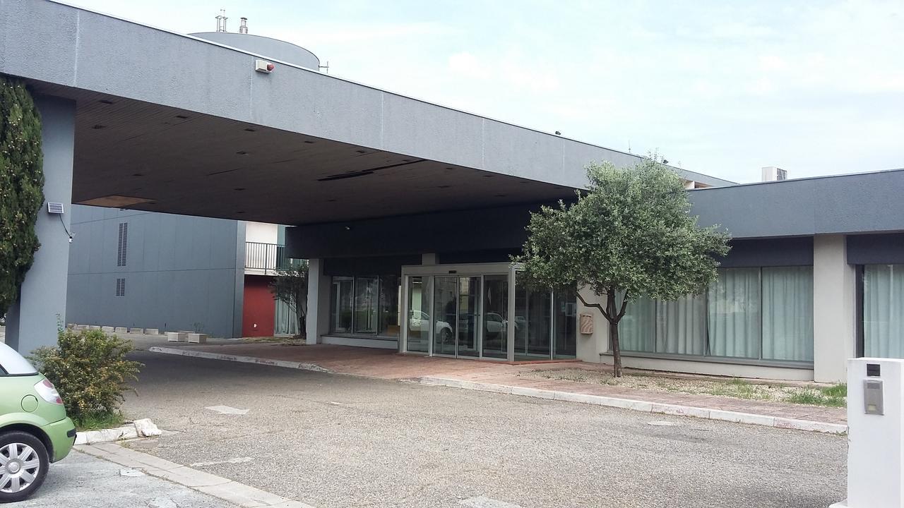 Yes Hotel Avignon Exteriör bild